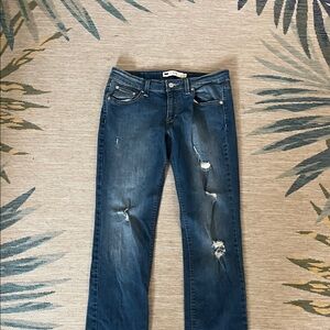 Levi's Women's Straight Leg Jeans in Distressed Blue